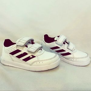 Boys 8K Adidas Shoes